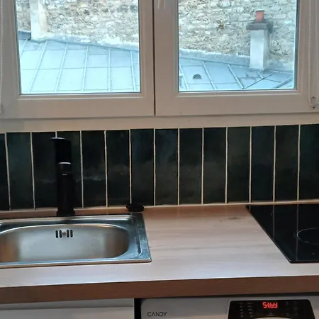 Gare Montparnasse,gorgeous1 Bedroom,close To Eiffel Tour,center , Stuning Place * Parijs